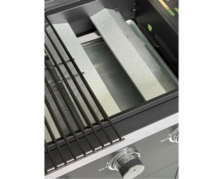GAS BARBECUE 3 Burner